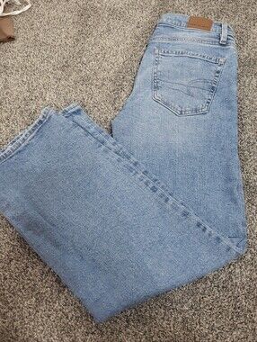 Light Blue Straight Leg Women’s Jeans